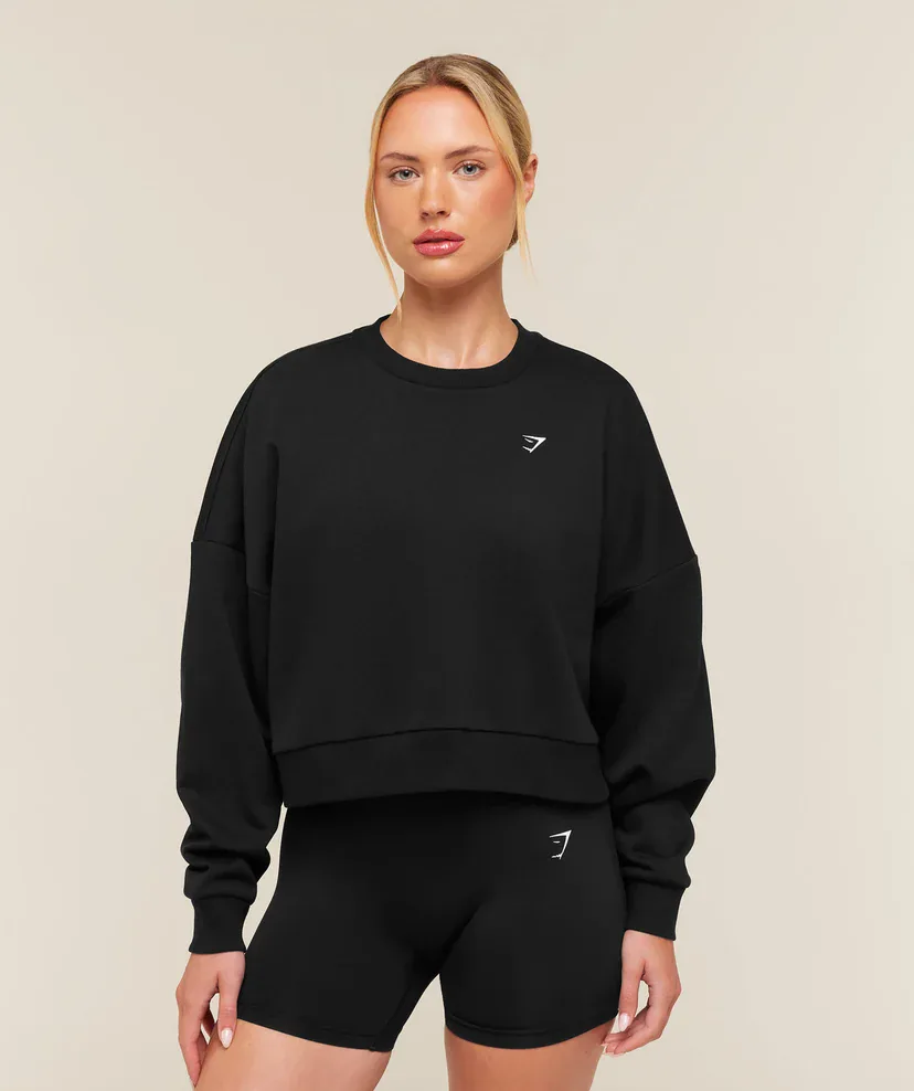 Training Boxy Pullover in Black